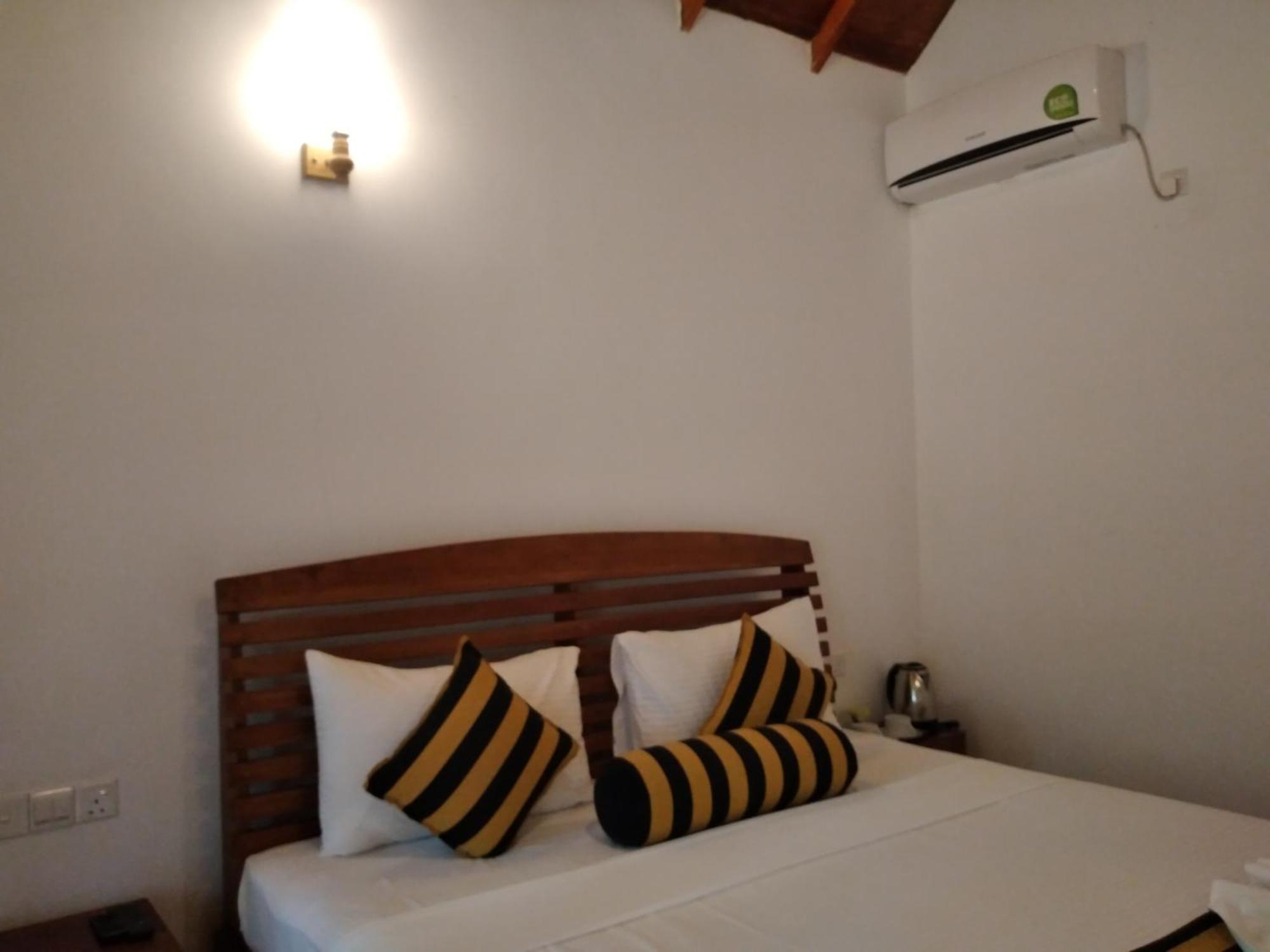 Sigiriya Nature Resort Rom bilde